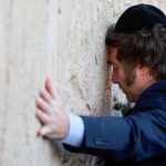 El presidente de Argentina Javier Milei en su visita al muro de los lamentos en Jesuralem Israel 150x150 - Footer - Main
