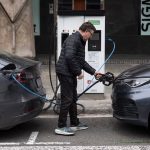 Punto-de-carga-para-vehículos-eléctricos-de-Barcelona